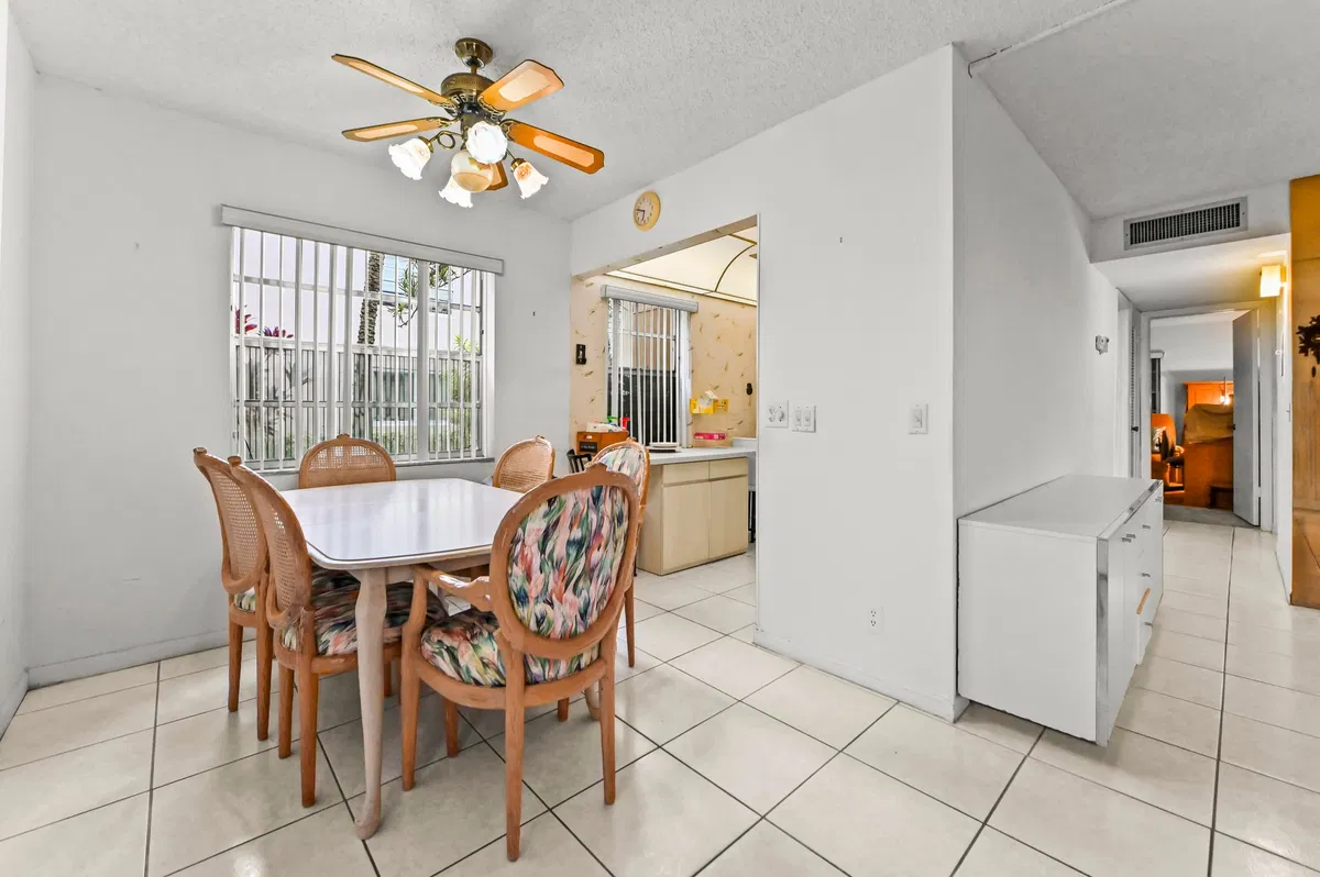 Residence photo 7
