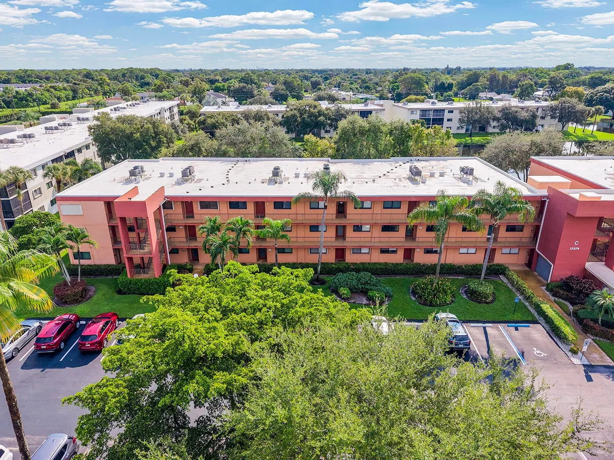 Unit 205 photo 34