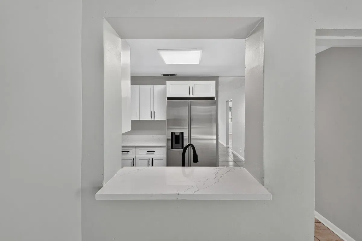 Residence photo 4