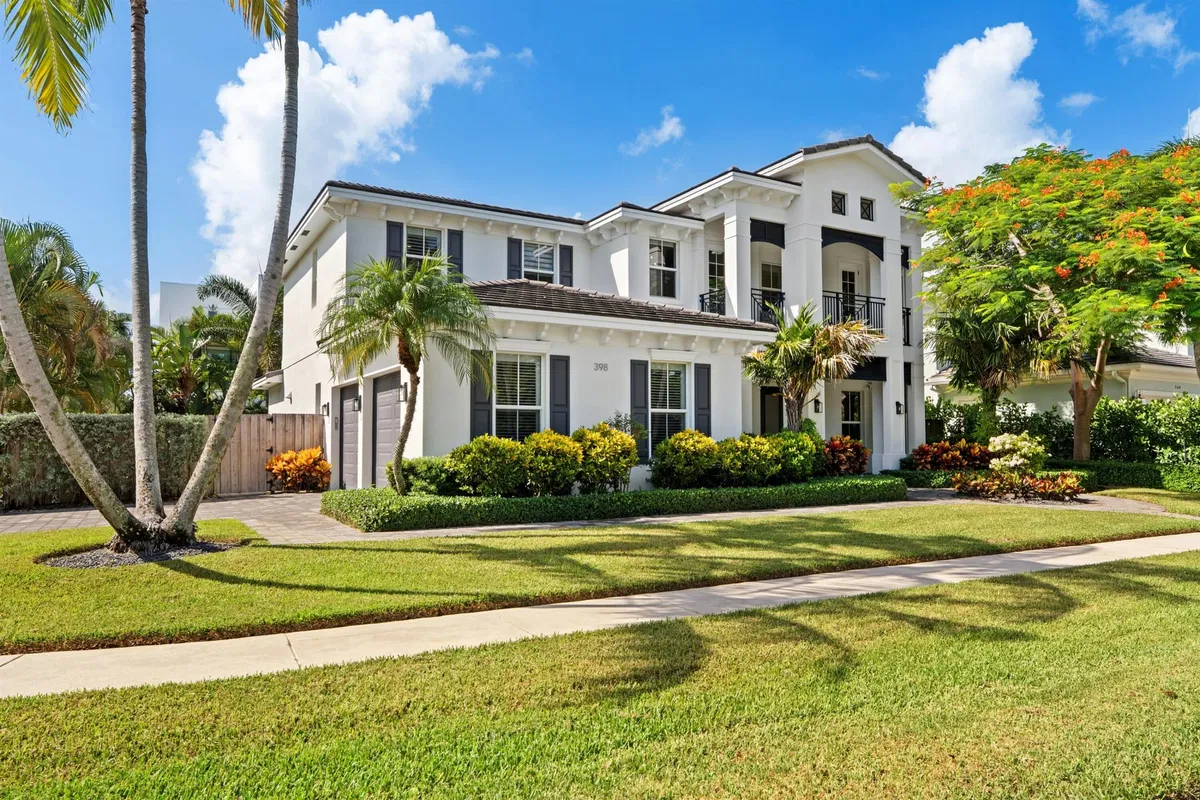 Boca Villas Residence