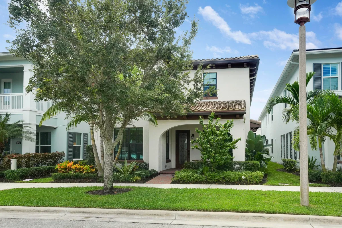 Alton Homes Palm Beach Gardens Residence