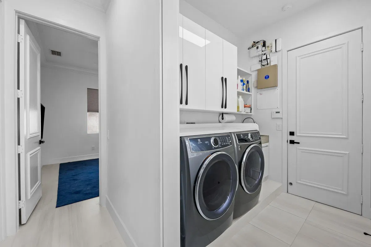  Residence photo 31