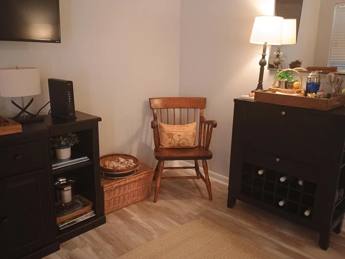Unit 202 photo 16