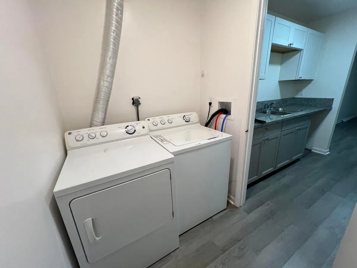Unit A photo 10