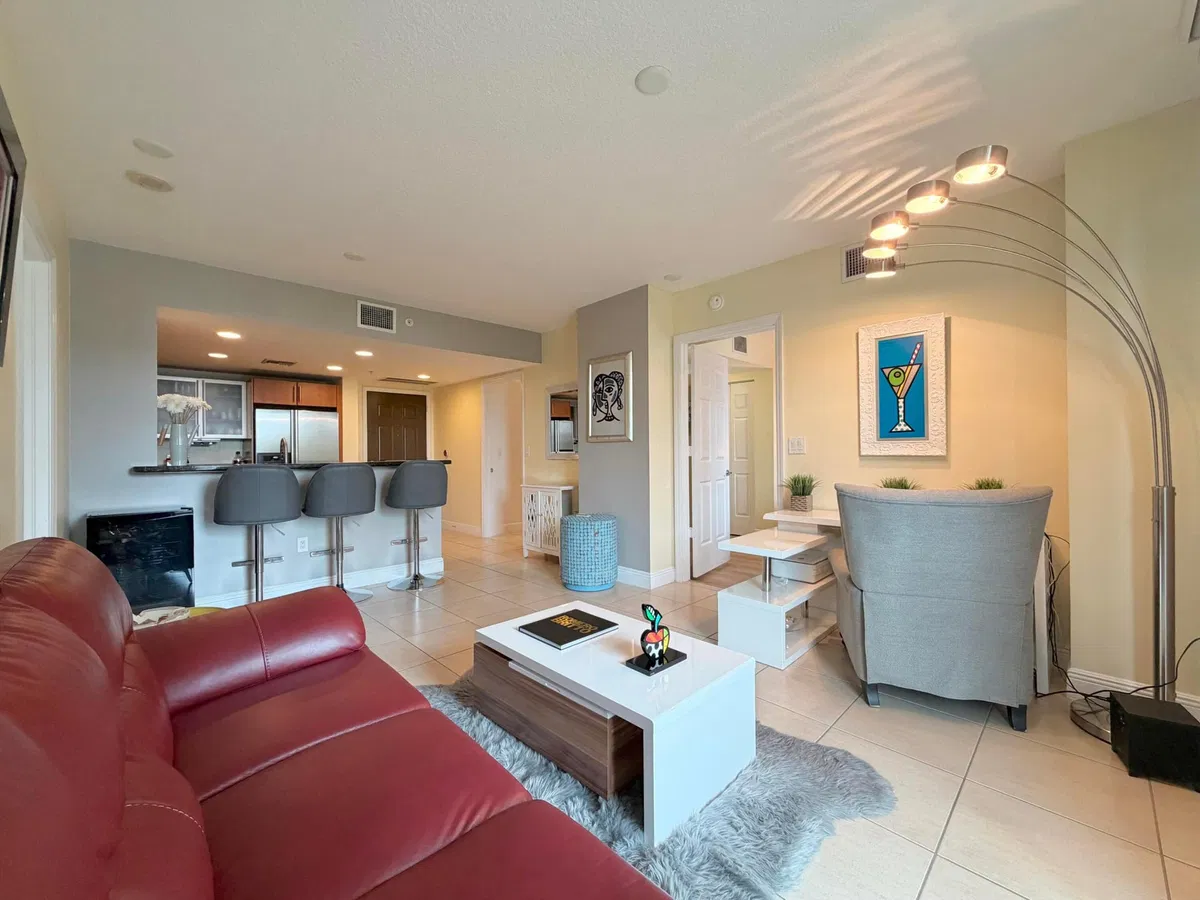 610 Clematis Unit 226