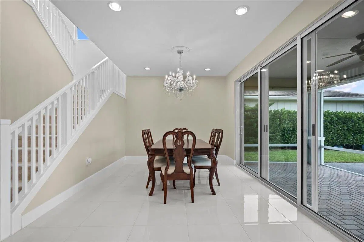 Residence photo 10