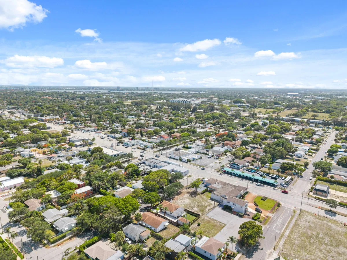 West Palm Beach Residence photo 37