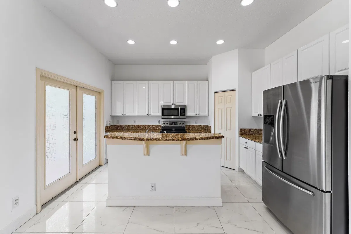 Residence photo 10