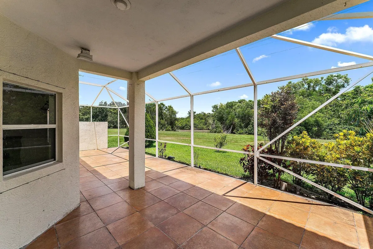 Residence photo 40
