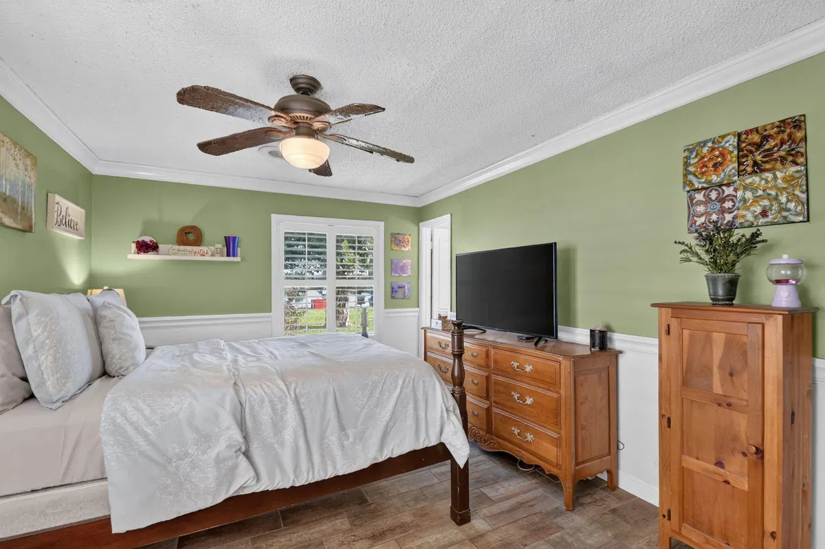 Residence photo 22