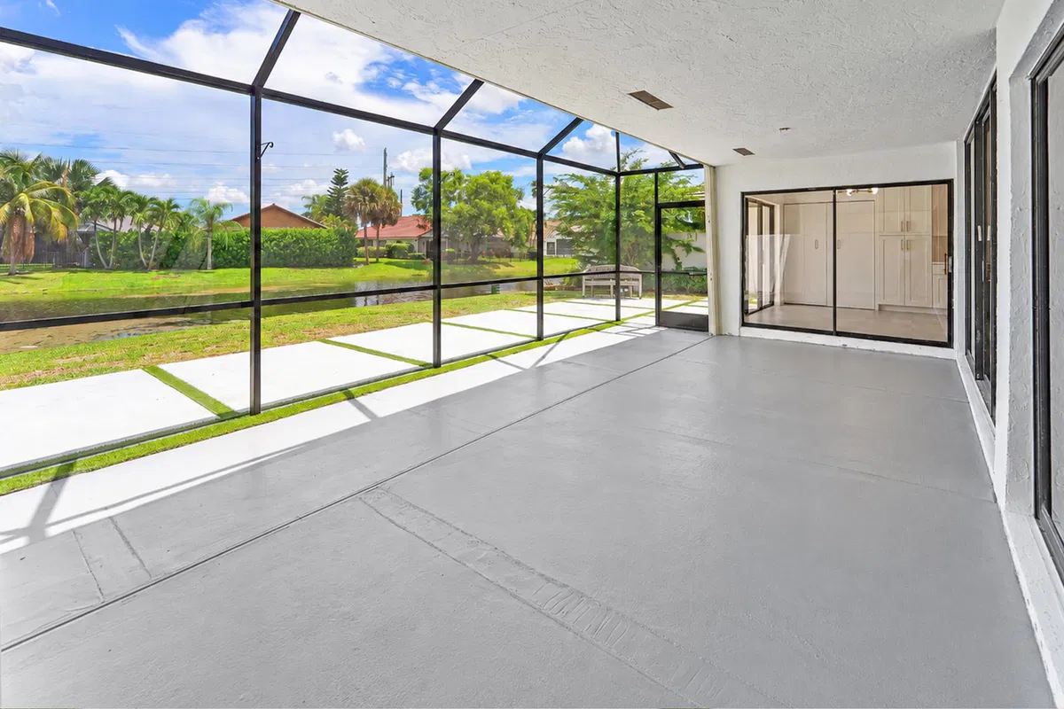 Residence photo 31