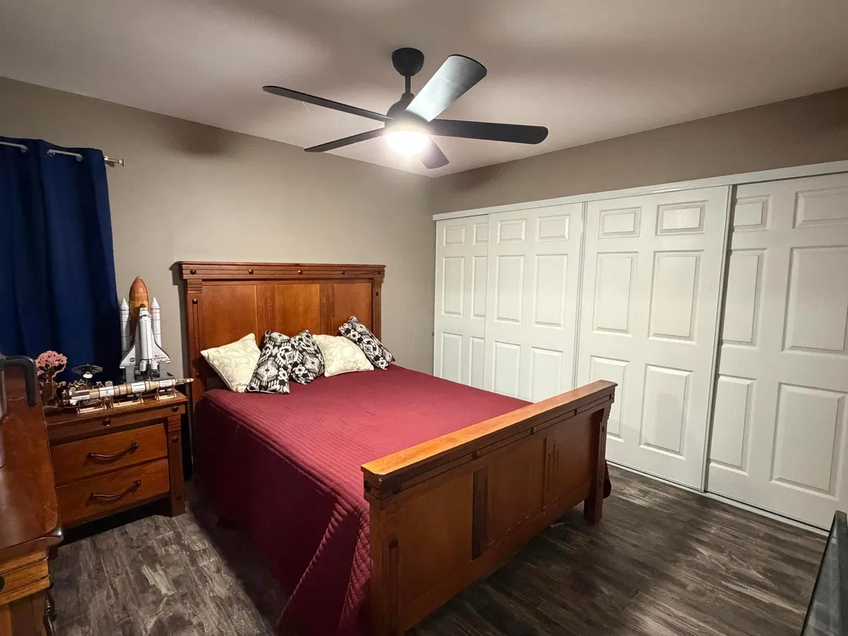Residence photo 43