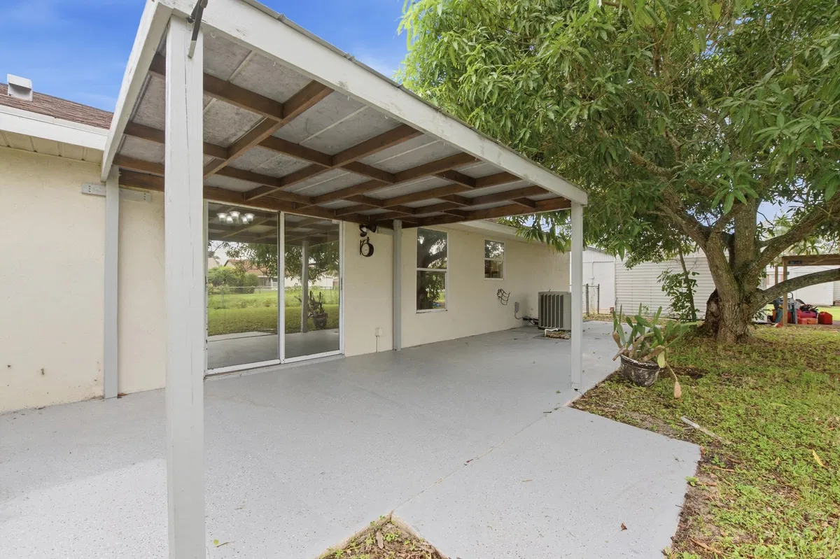 Residence photo 28