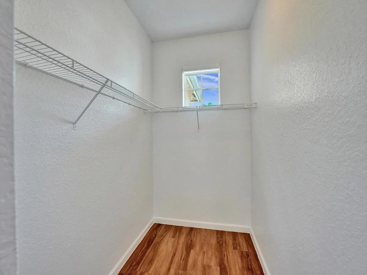  Residence photo 43