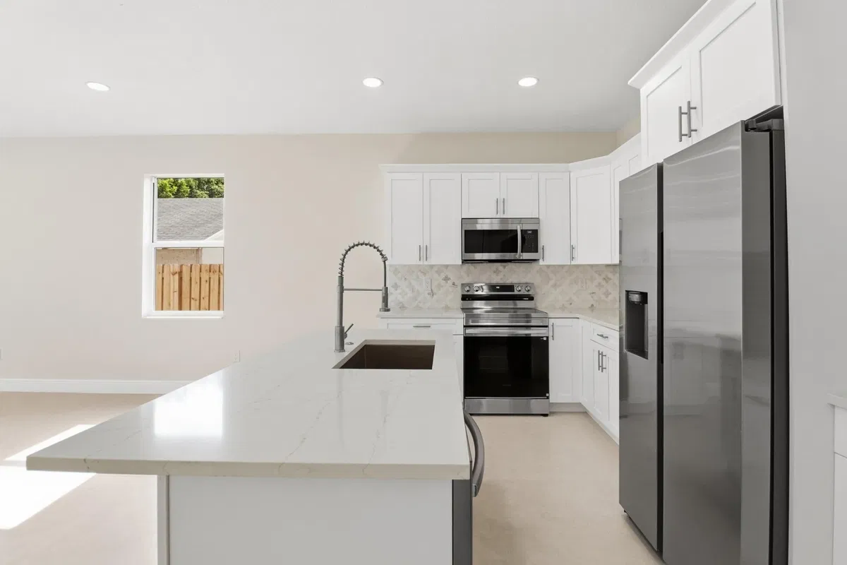Residence photo 4