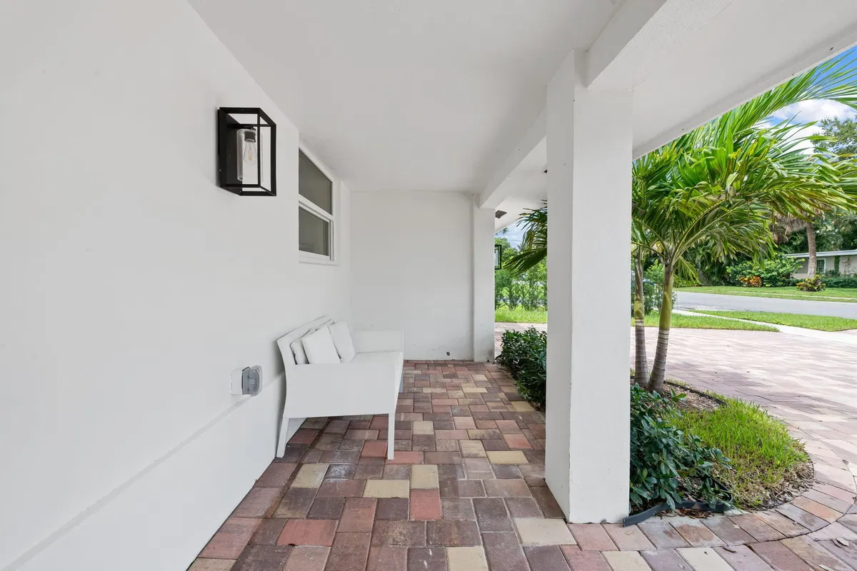 Residence photo 19