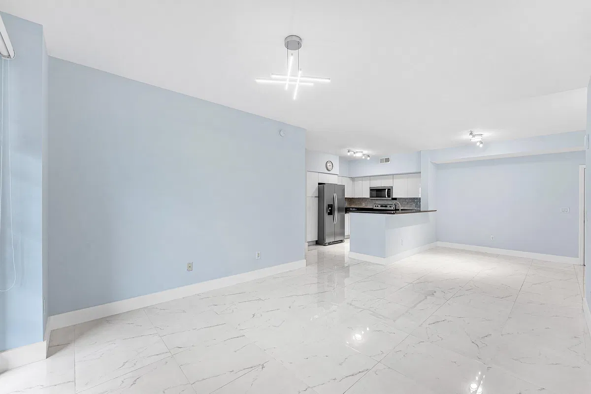 233 S Federal Boca Unit 605 photo 13