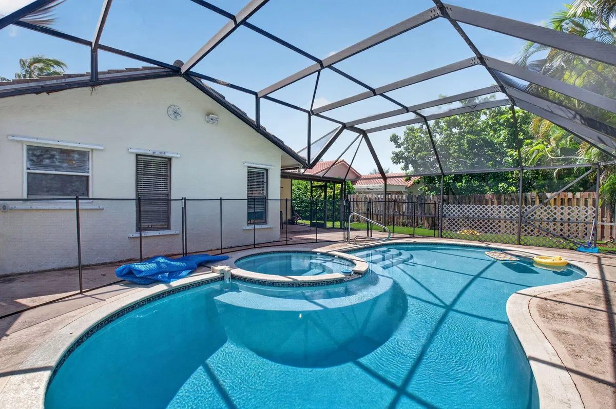 Residence photo 40
