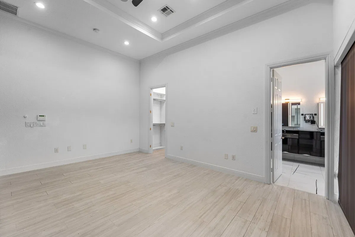 Residence photo 28