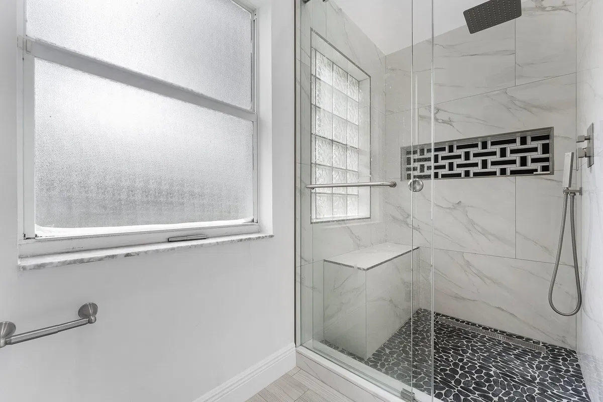 Residence photo 46