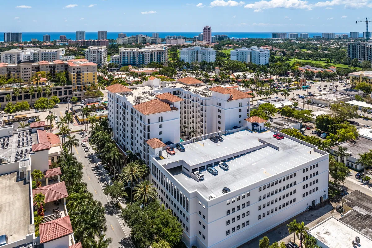 233 S Federal Boca Unit 605