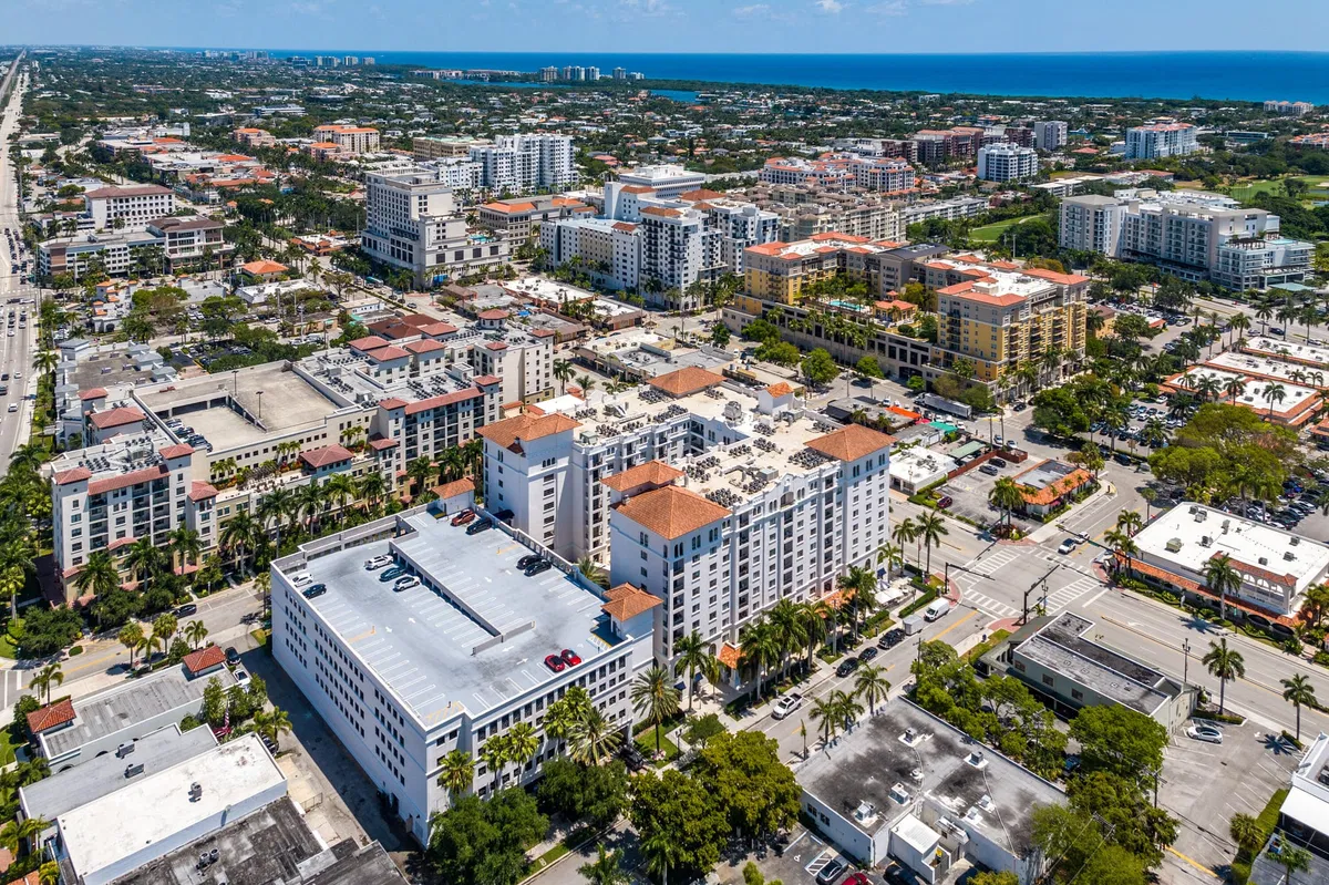 233 S Federal Boca Unit 605 photo 4
