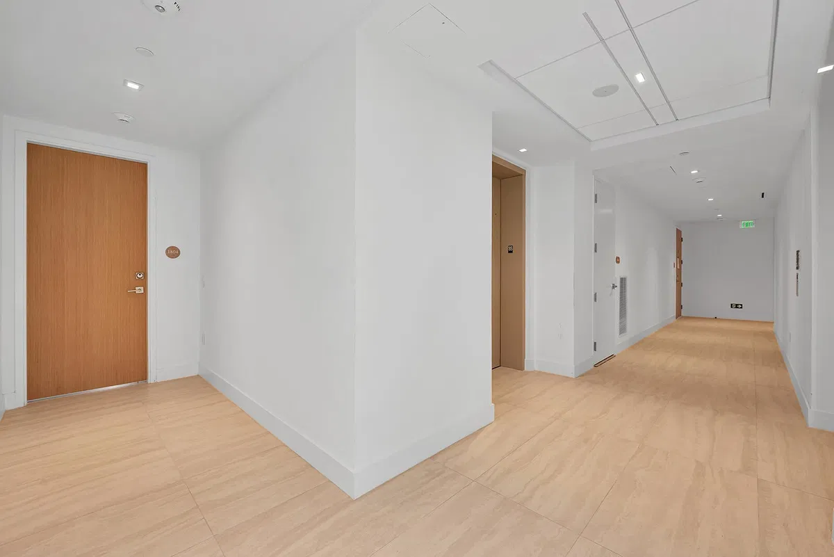 Alba Palm Beach Unit 1804 photo 10