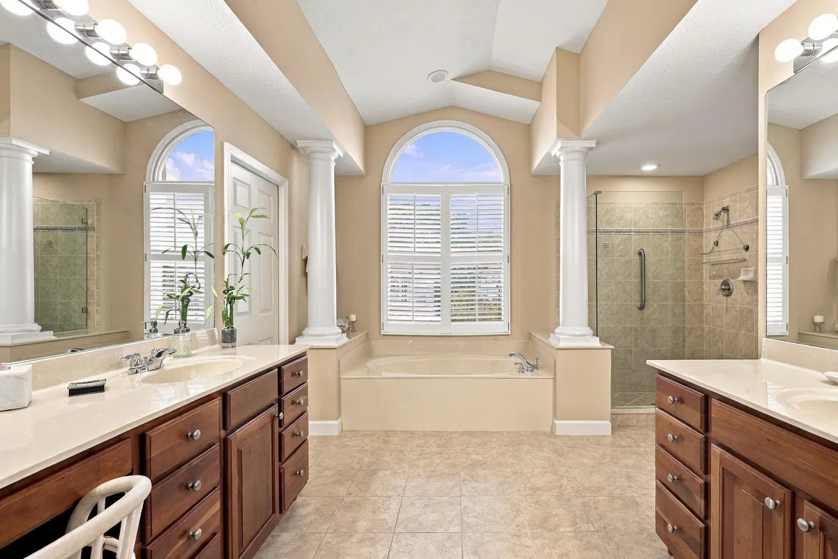  Residence photo 25