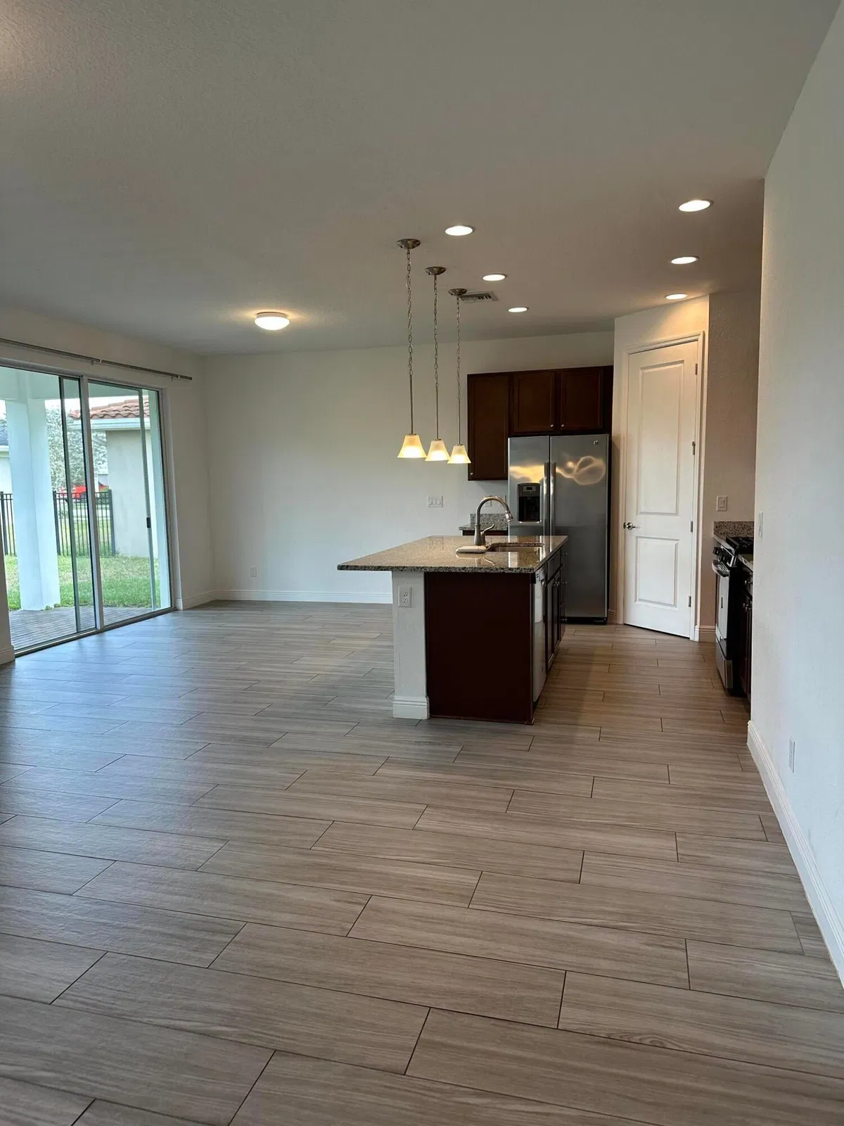 Residence photo 16