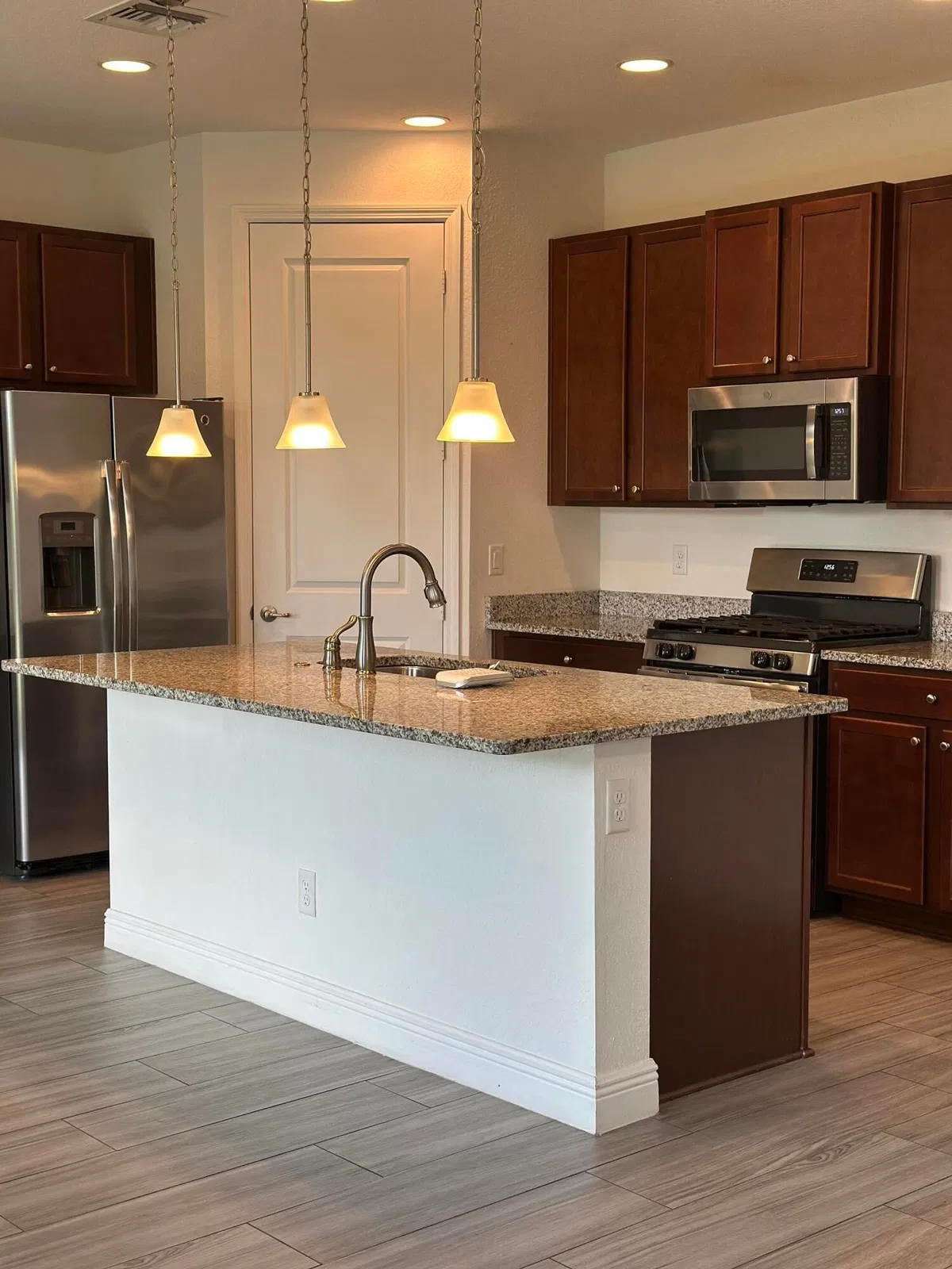 Residence photo 19