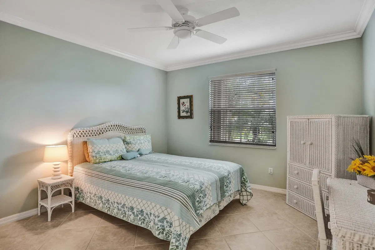 Residence photo 13