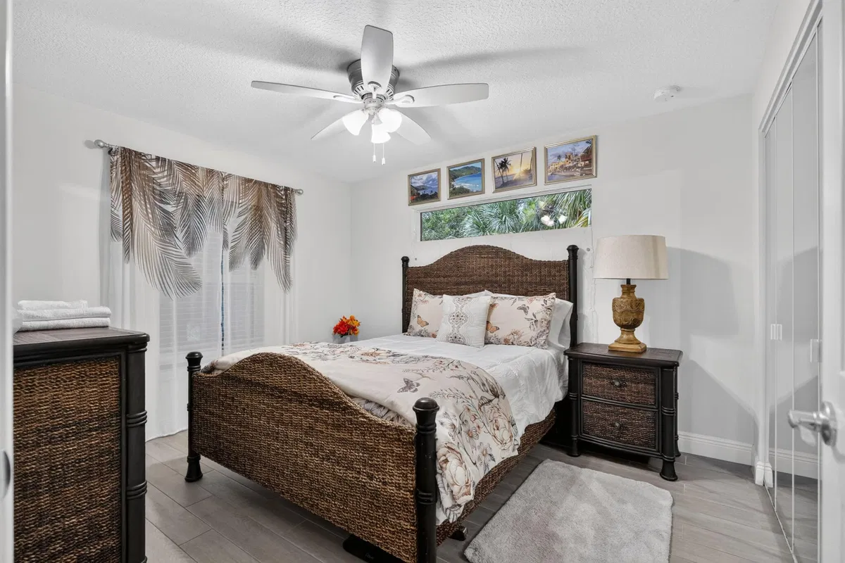 Residence photo 13