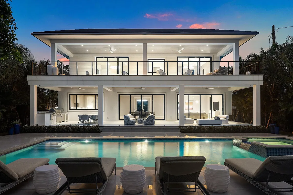 SoSo West Palm Beach Residence