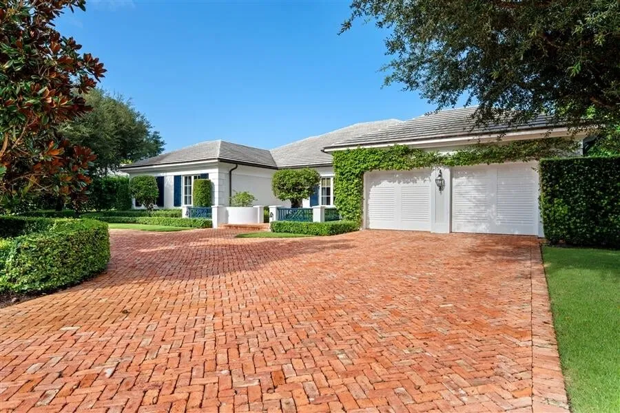 Residence photo 4