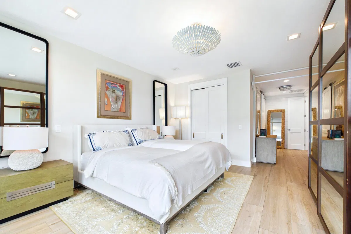Admirals Cove Residence photo 22