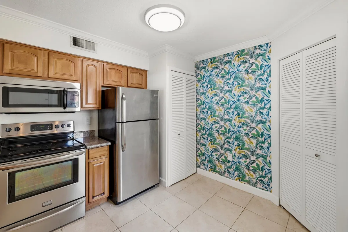 Residence photo 4