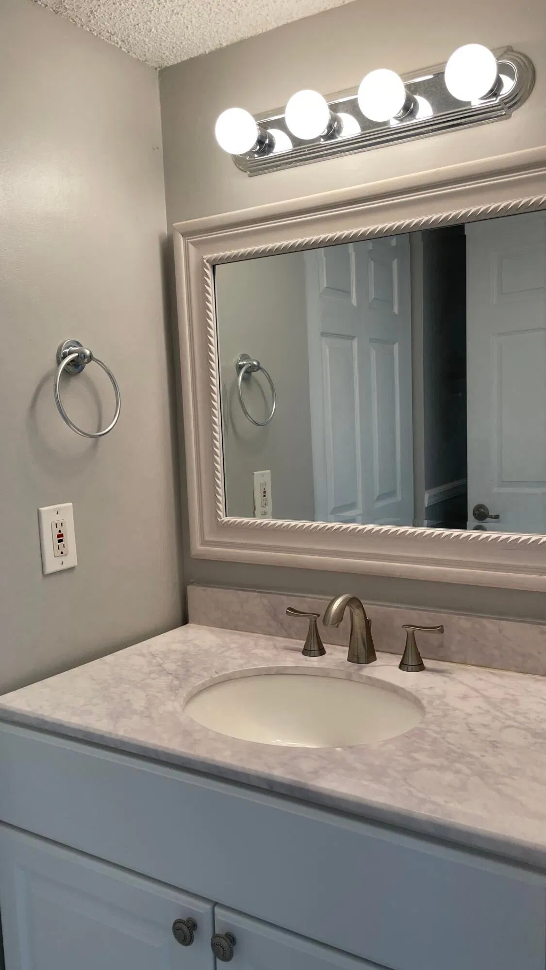  Residence photo 7