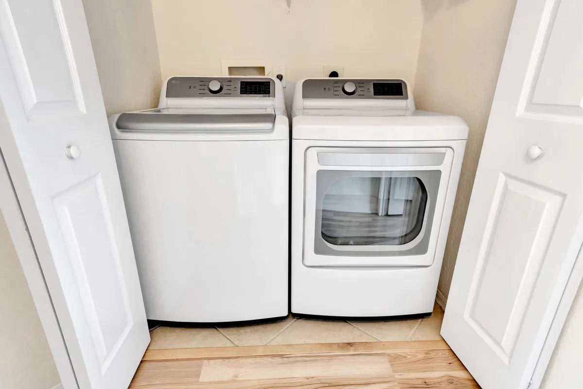 Residence photo 19
