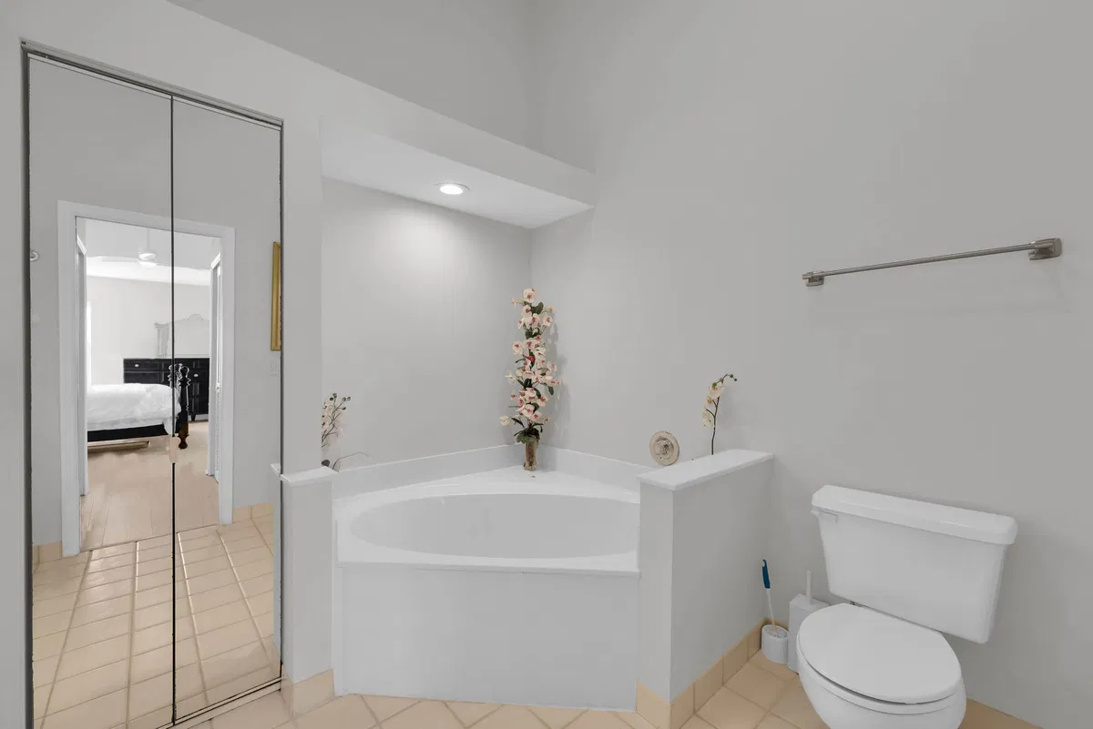 Residence photo 10