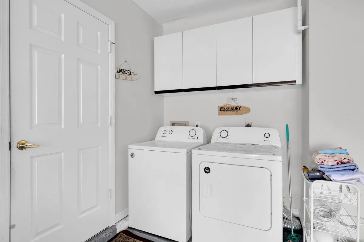 Residence photo 19