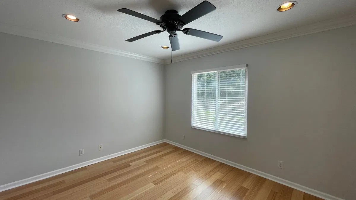 Residence photo 13