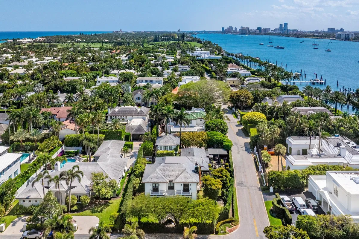 North End Palm Beach Residence photo 64