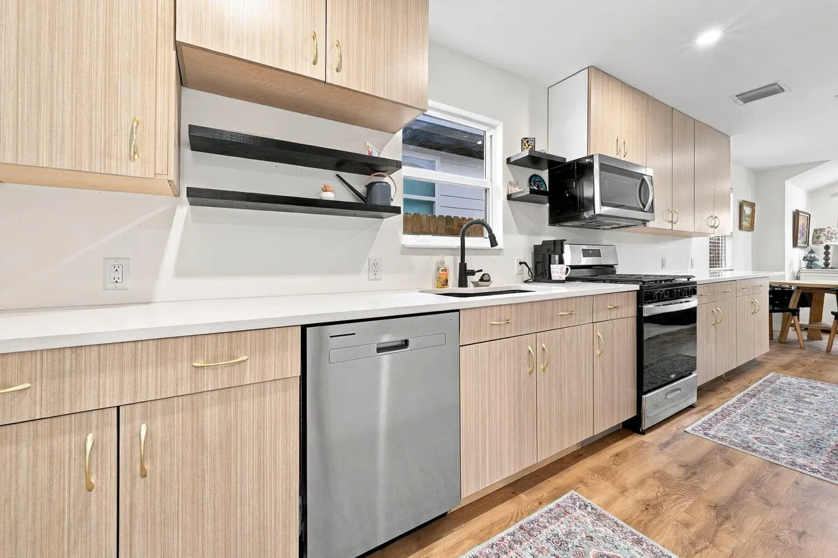  Residence photo 7