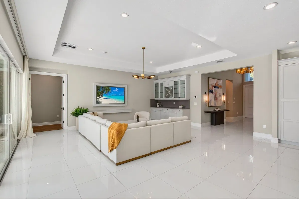 Residence photo 10