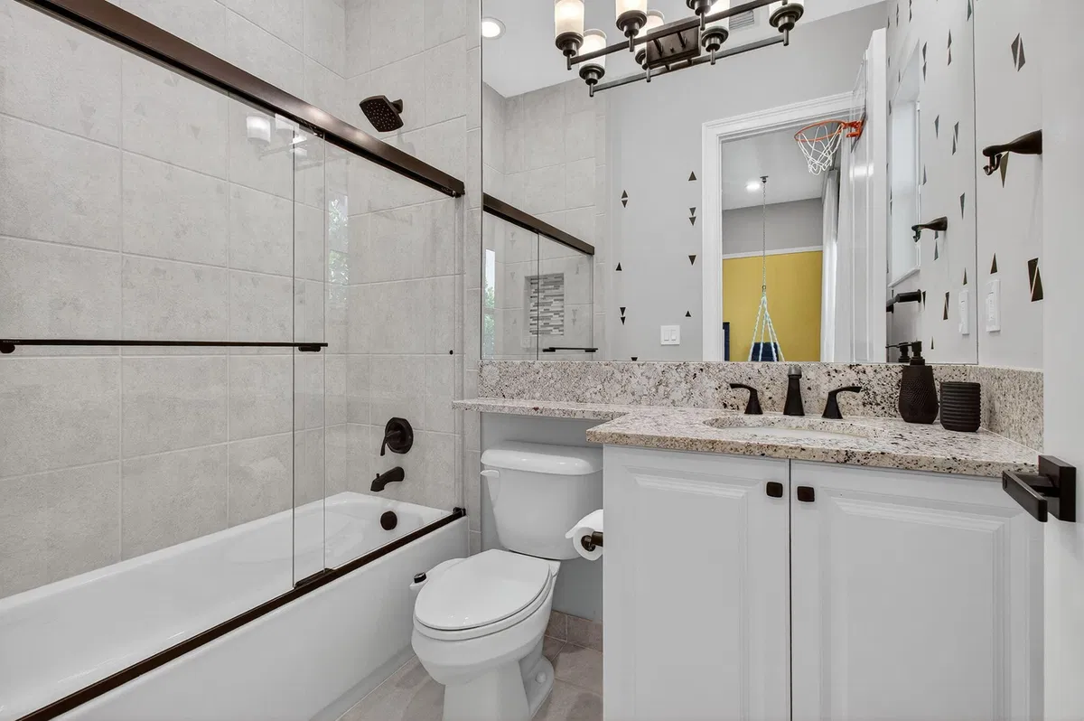 Residence photo 28