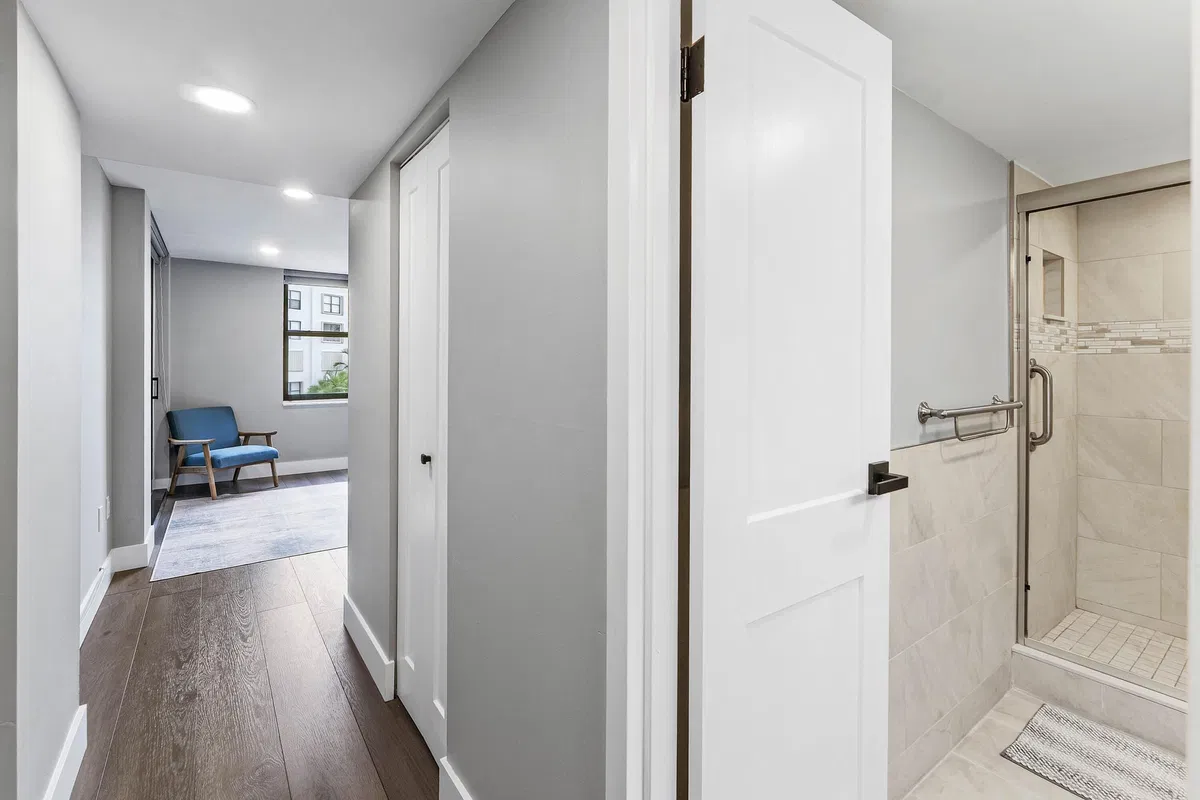 South Palm Beach Unit 304 photo 13