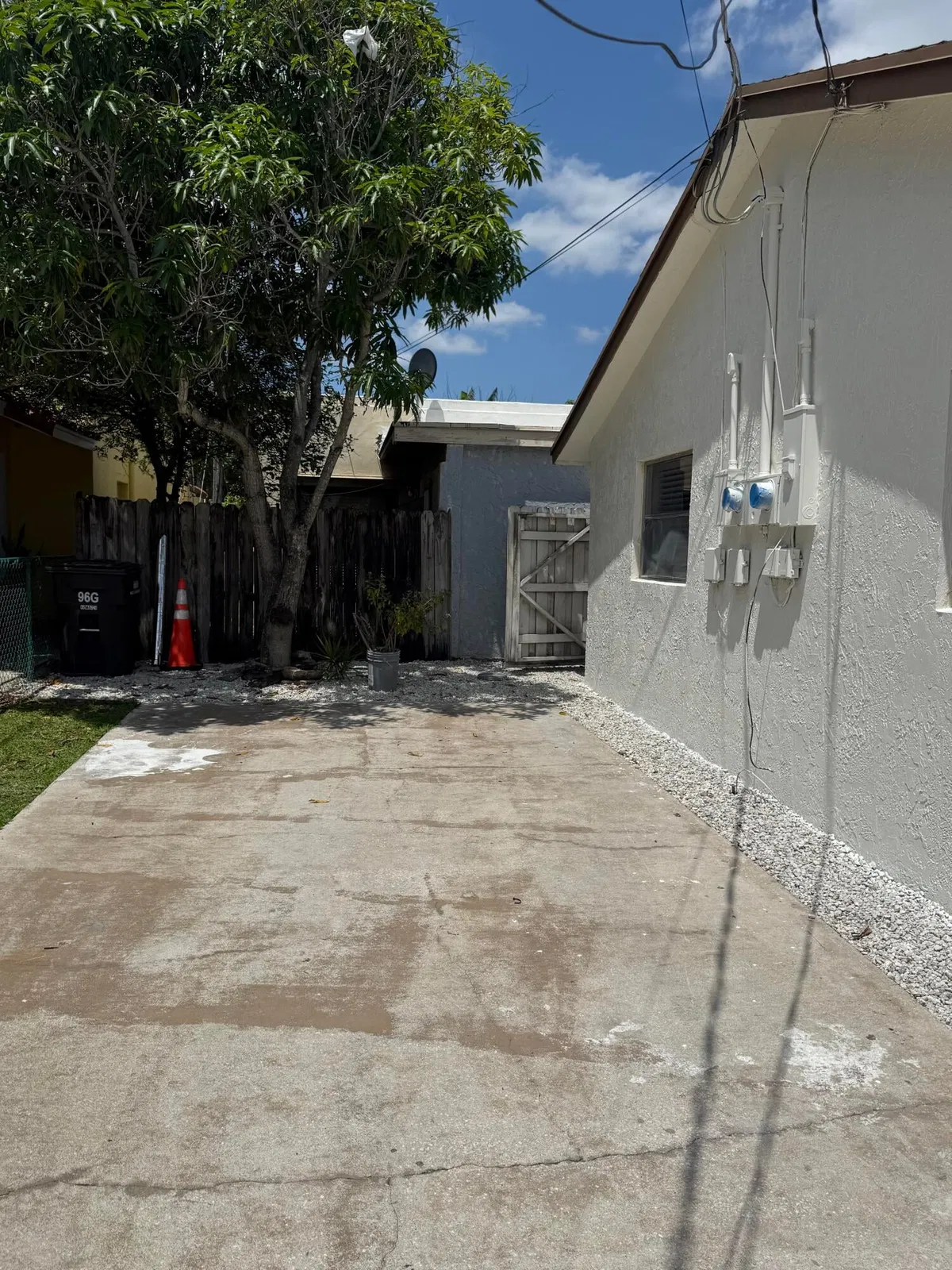 Residence photo 16