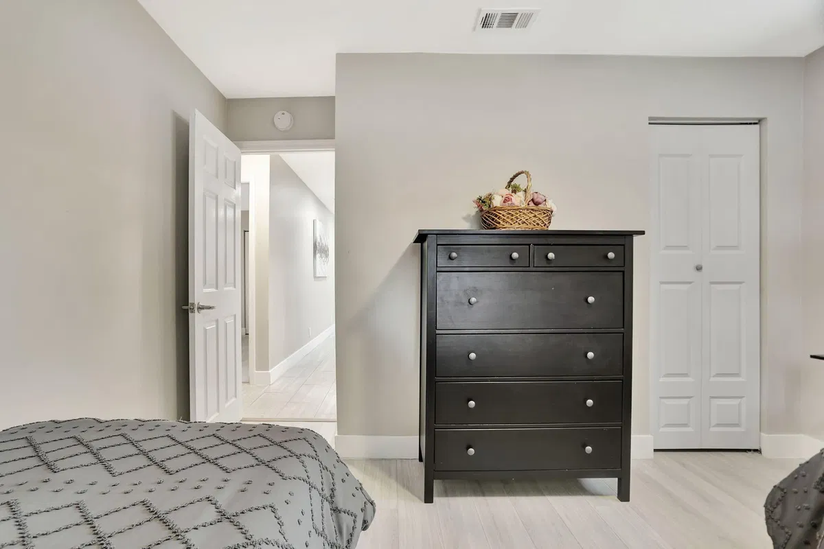  Residence photo 25