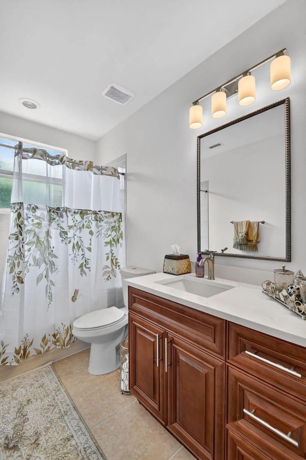Residence photo 28
