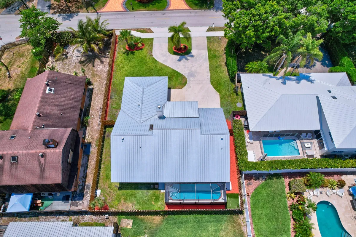 Residence photo 43